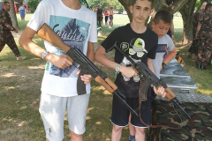 04